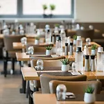 Sporthotel Hamburg By Jufa Hotels
