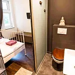 St. Pauli Lodge