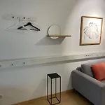 The Suites Alster Waterfront Family Apartments