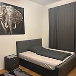 90 Qm Shanghaiallee Appartment