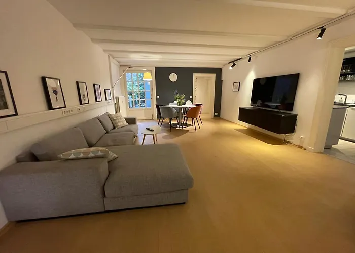 The Suites Alster Waterfront Family Apartments