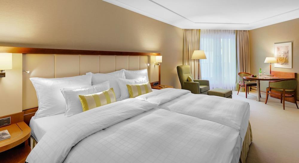Hotel Grand Elysee