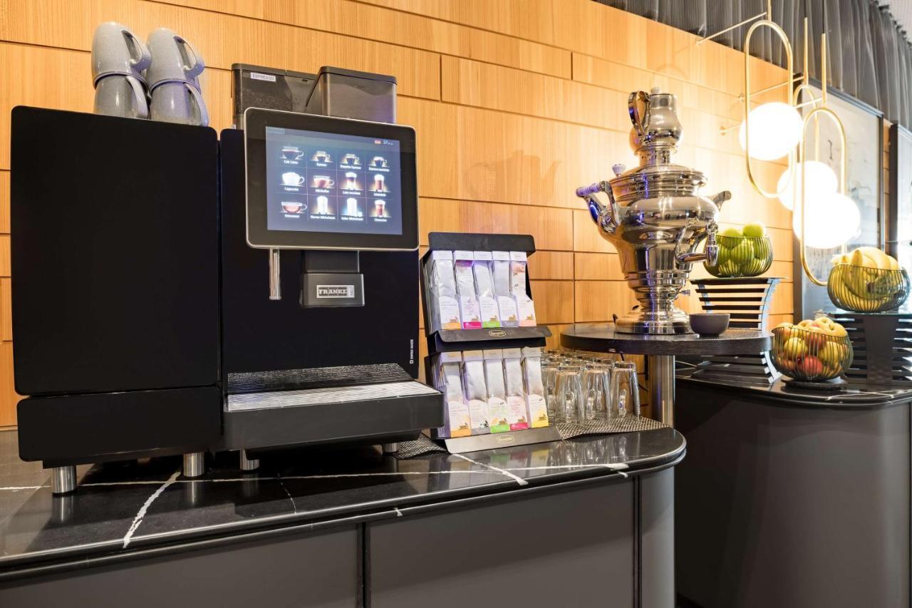 Radisson Blu Hotel, Airport 4*