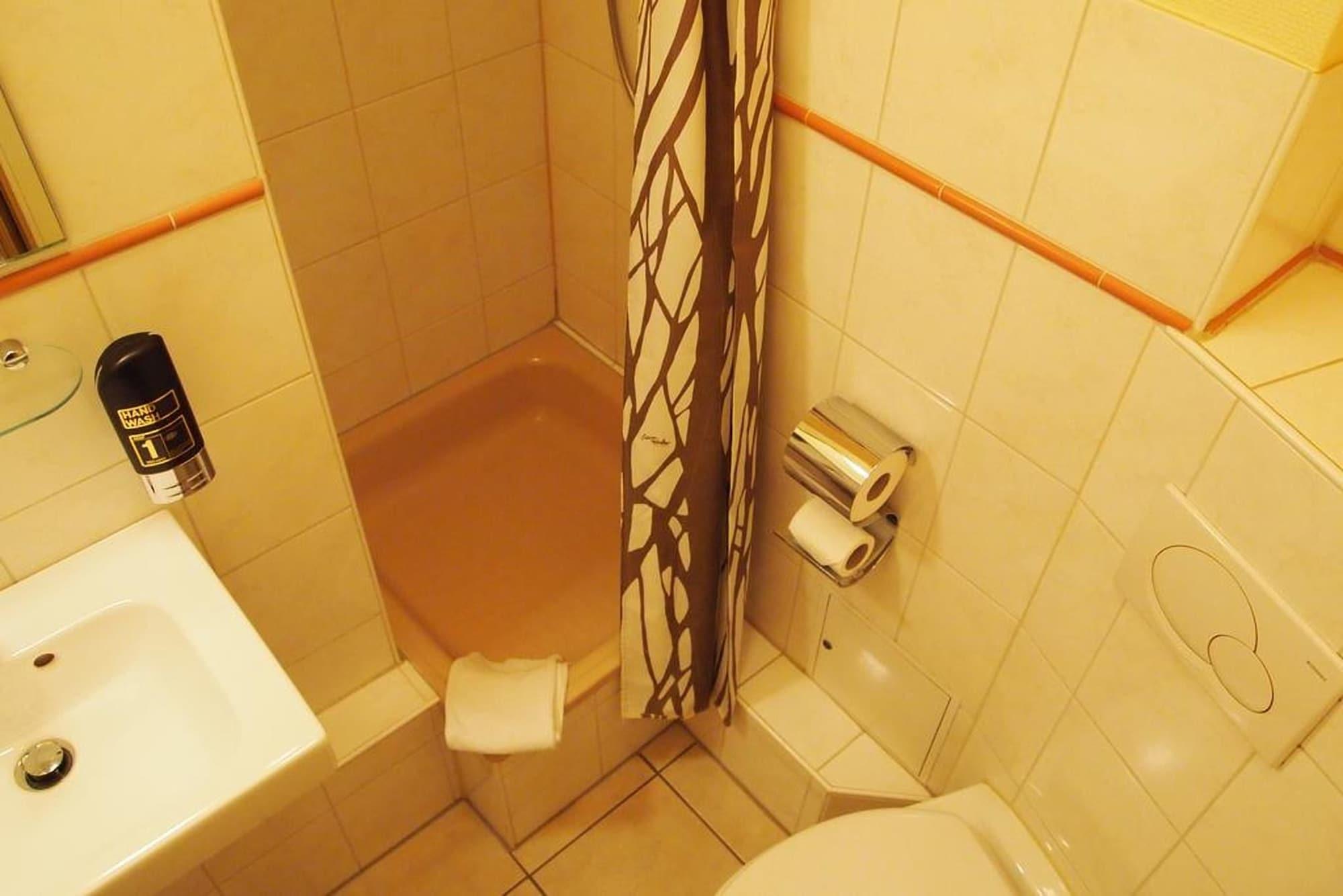 Imperial Hotel 3*