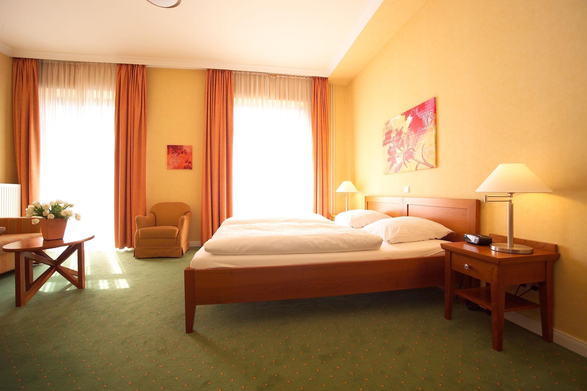 Alster-hof Hotel