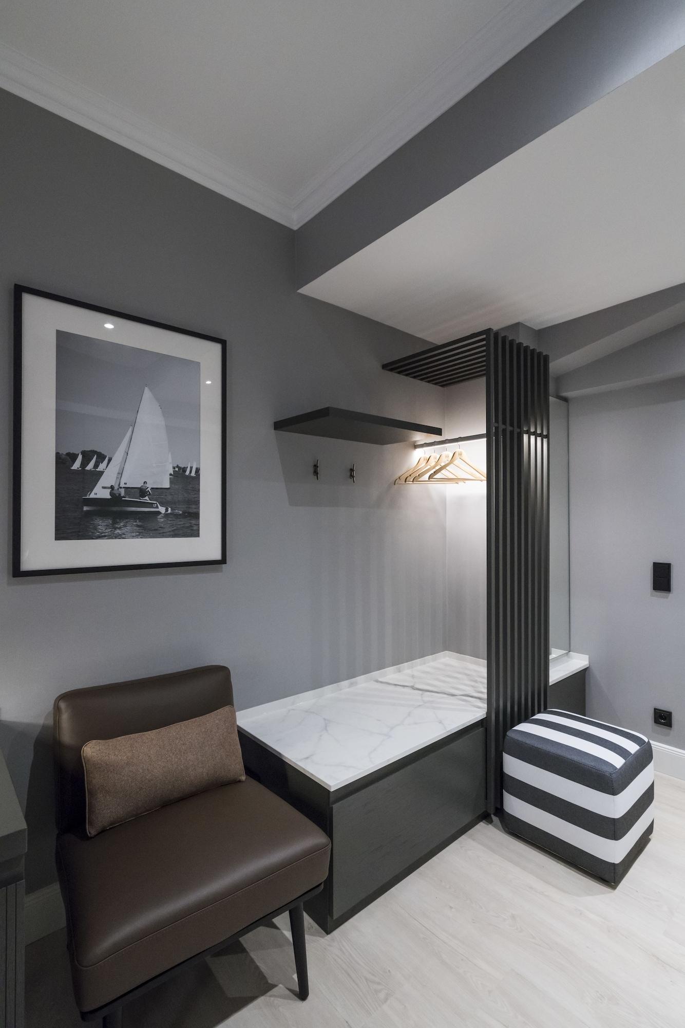 Alster-hof Hotel 3*