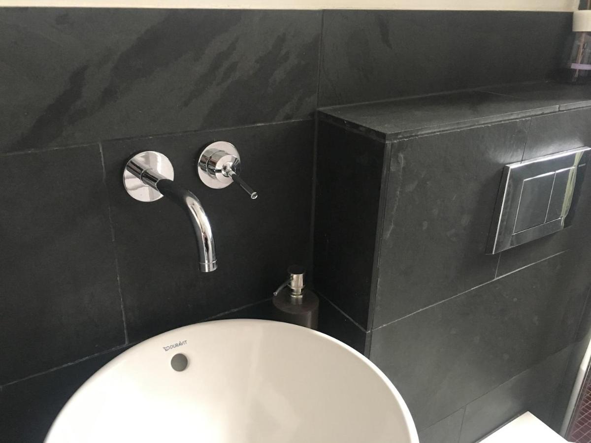 Schoene Ruhige Zentral Gelegen! Apartment *