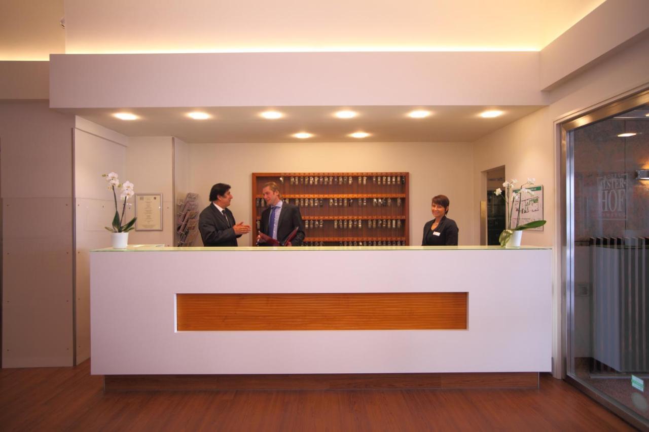 Hotel Alster-hof 3*