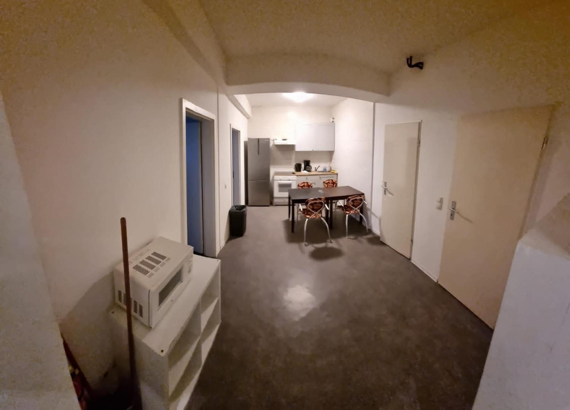 Paulibude Hostel *