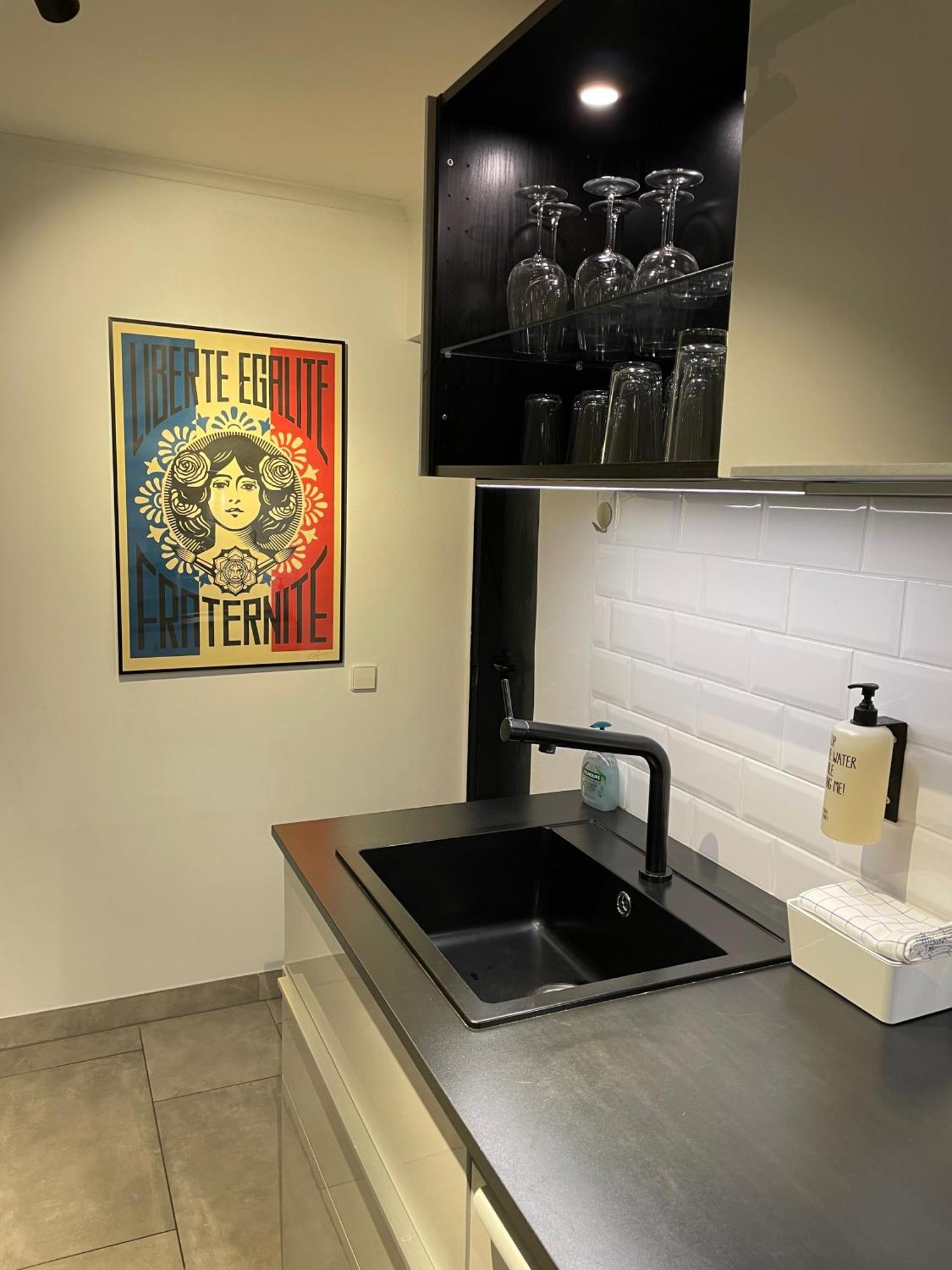 The Alster Waterfront Family Apartment Hamburg
