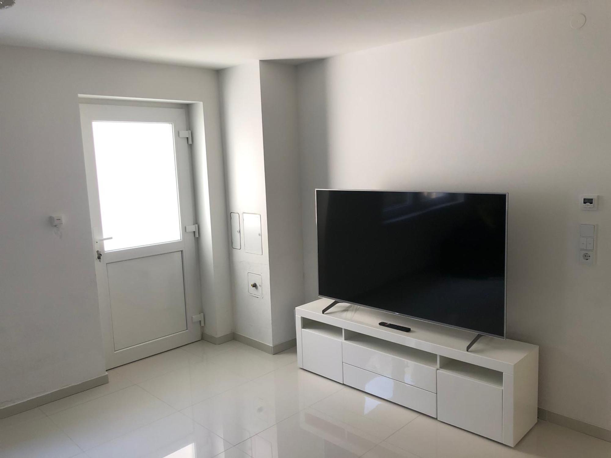 Modern Living In Hamburg-wandsbek Self Check-in 2x Schlafzimmer 1x Schlafsofa * Hamburg-Harburg