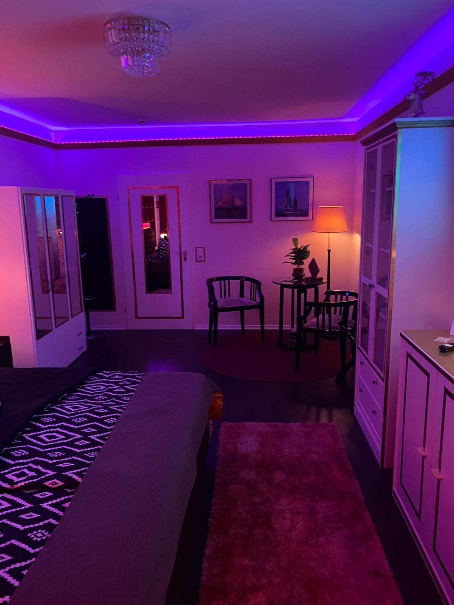 Chez-ronny Guest house