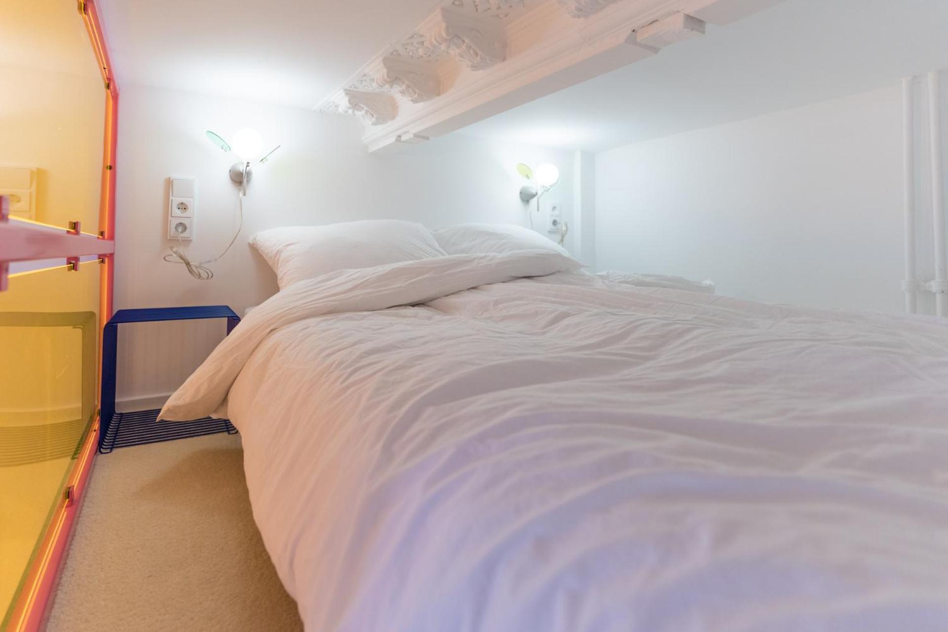Retropop Design , Designerzimmer Fuer Je 2 Personen, Lage, Wifi * Hamburg