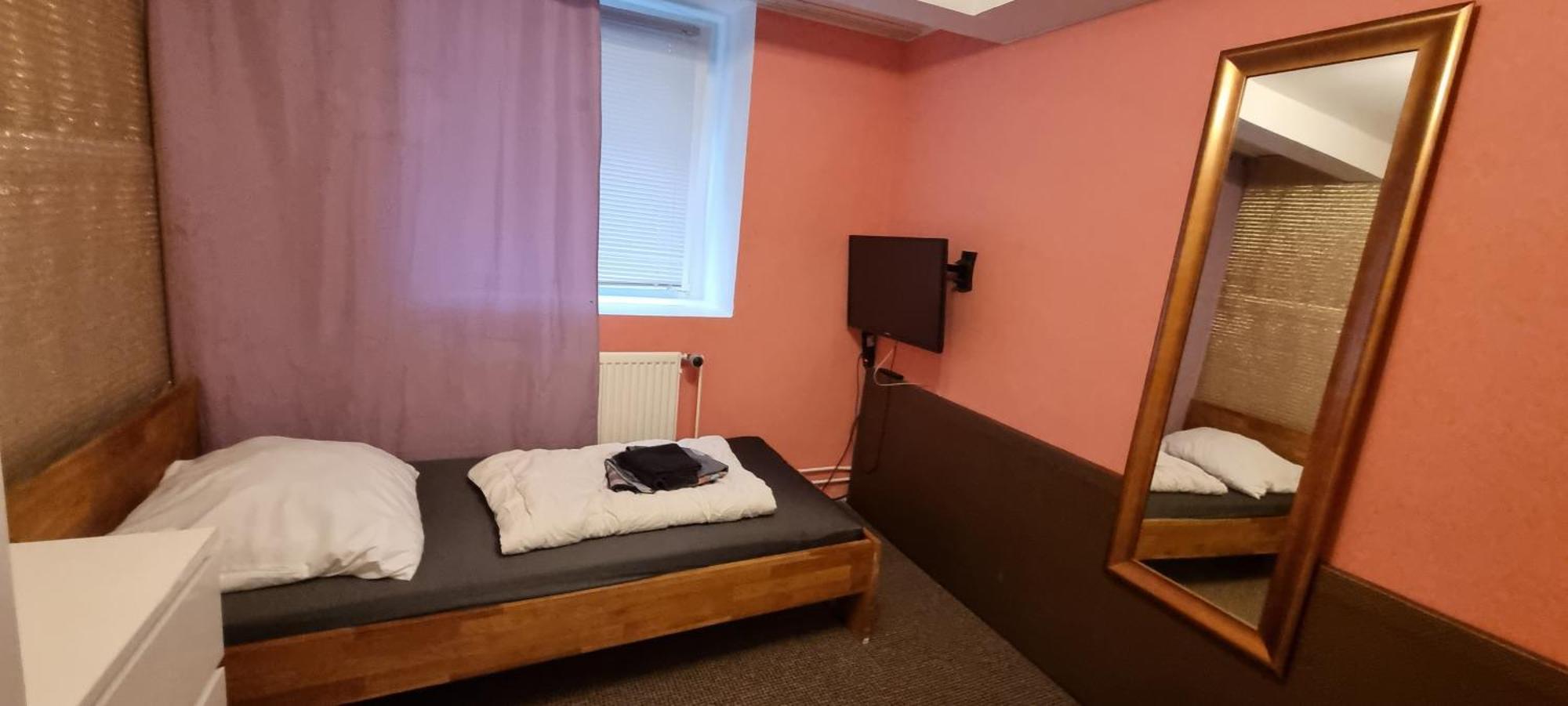 Paulibude Hostel *