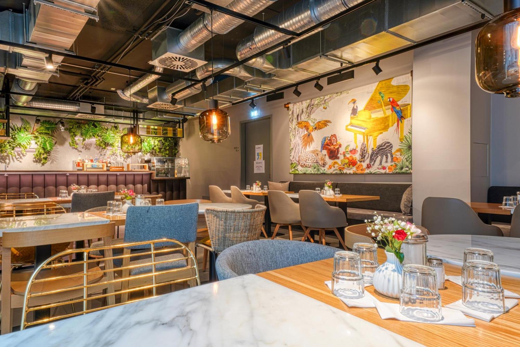 Vienna House Easy By Wyndham Bergedorf Hotel 3*