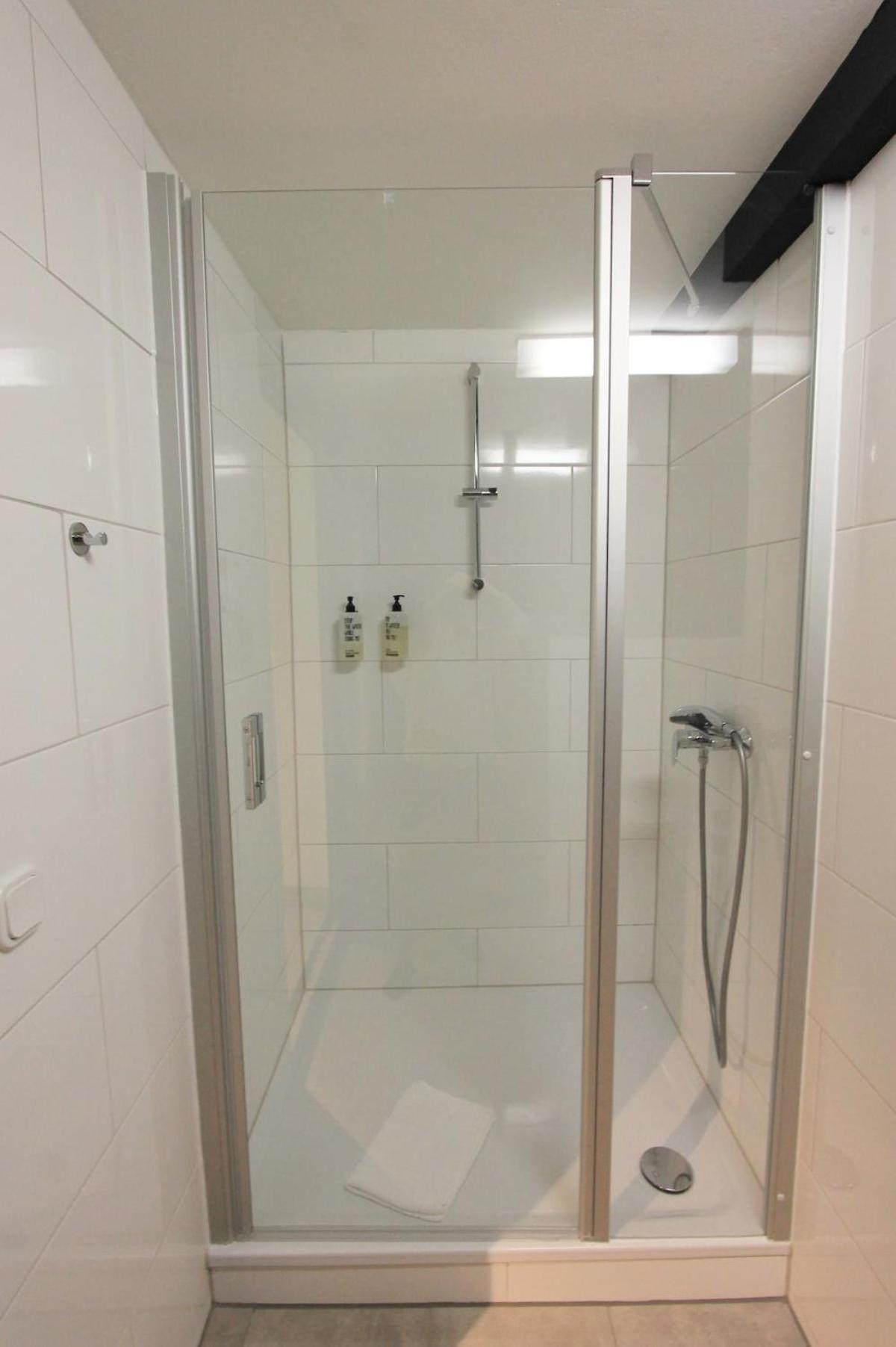 The Alster Waterfront Family Apartment