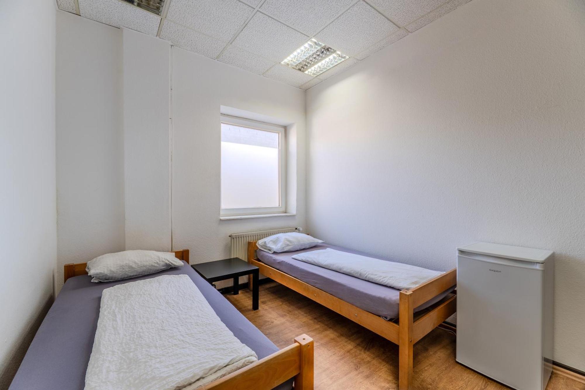 Hostel K 357 - Staffboarding - Personal- Und Monteurzimmervermietung Und Vermittlung In Hamburg Und Umgebung *