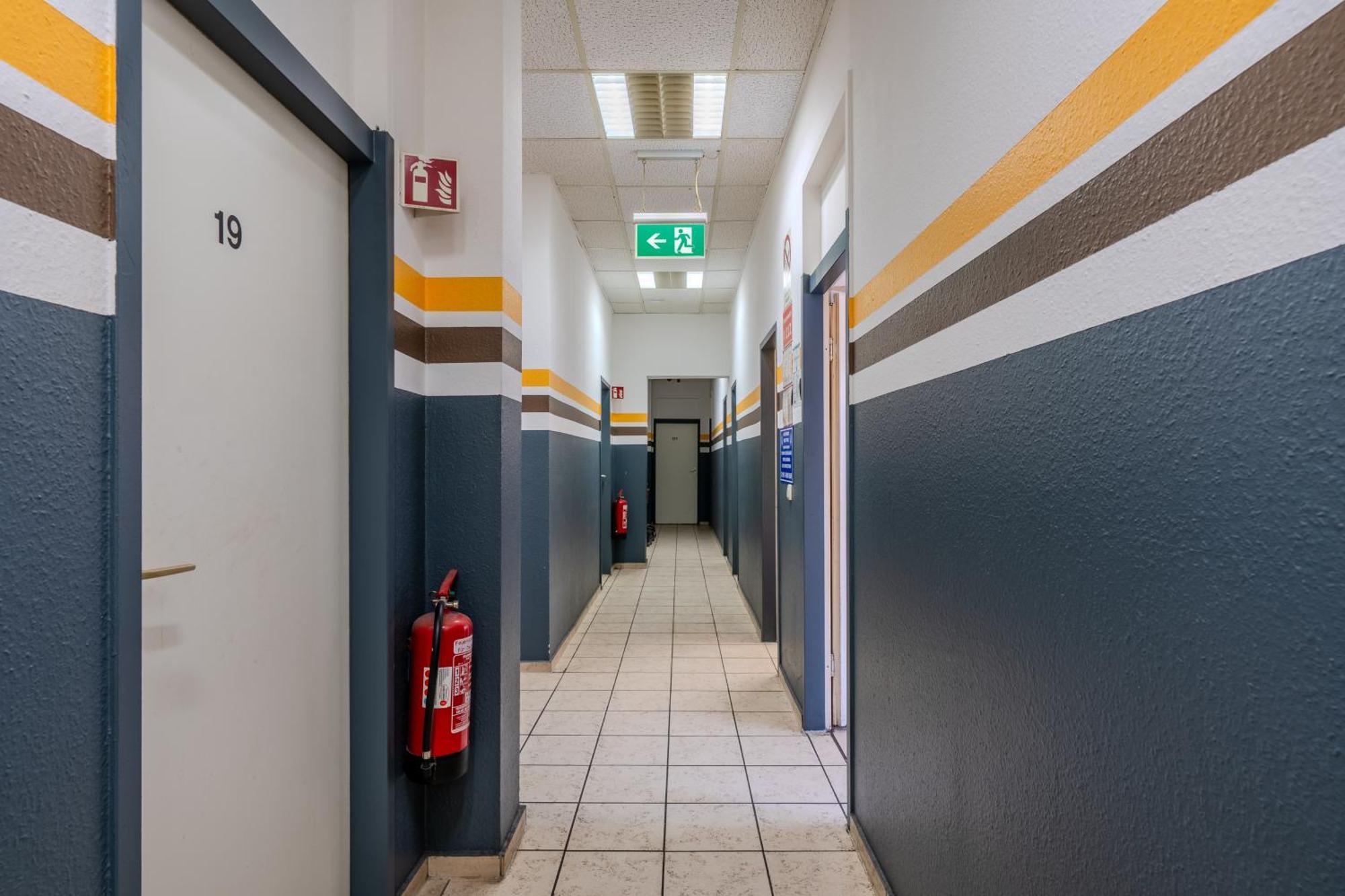 K 357 - Staffboarding - Personal- Und Monteurzimmervermietung Und Vermittlung In Hamburg Und Umgebung