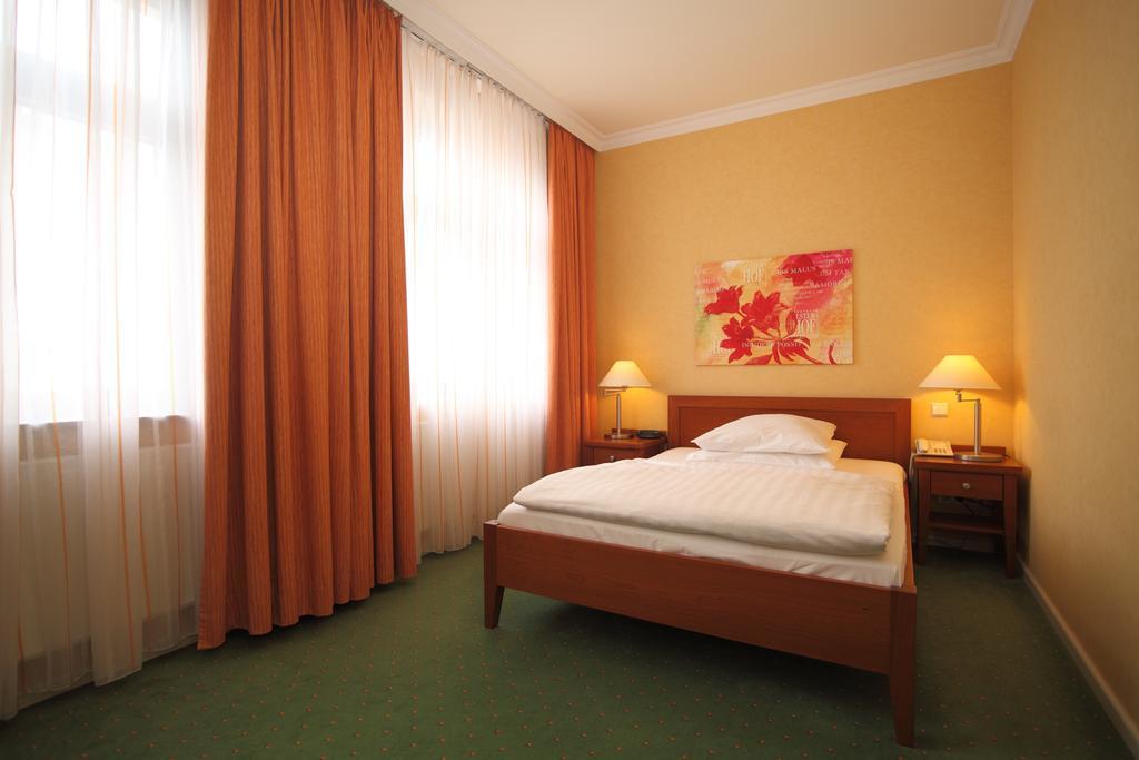 Hotel Alster-hof Hamburg