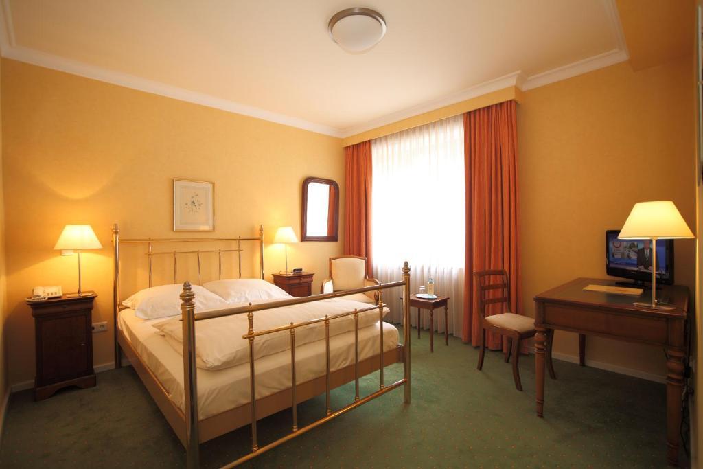 Alster-hof 3* Hamburg