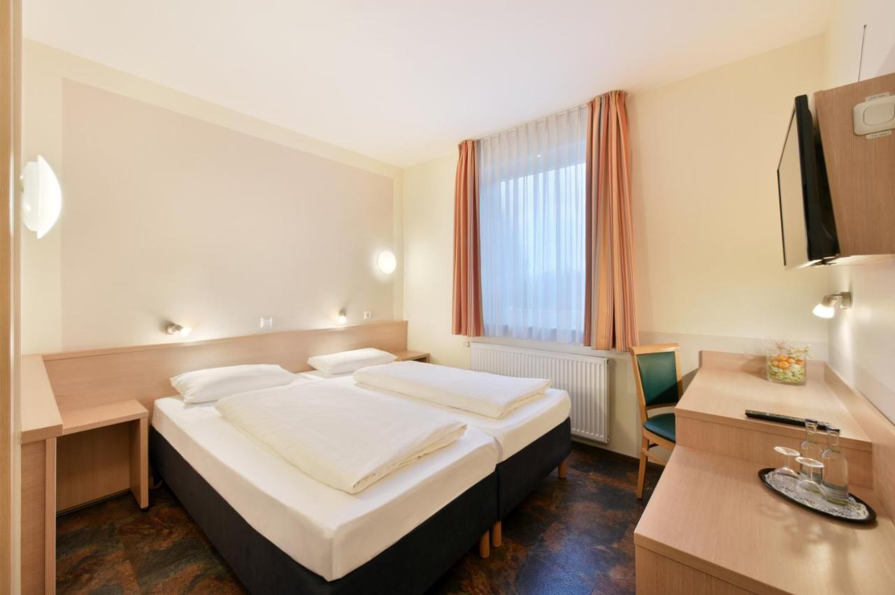 Hotel Meinhotel 2*