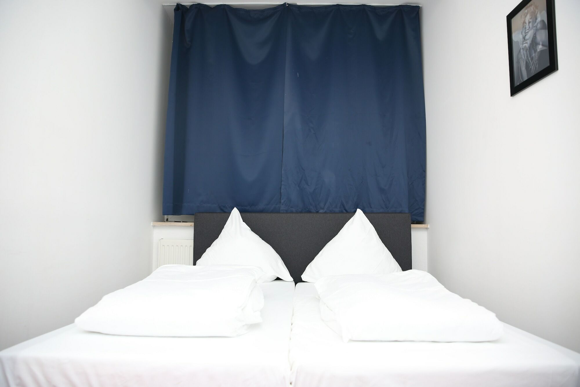 Twinhof Hotel