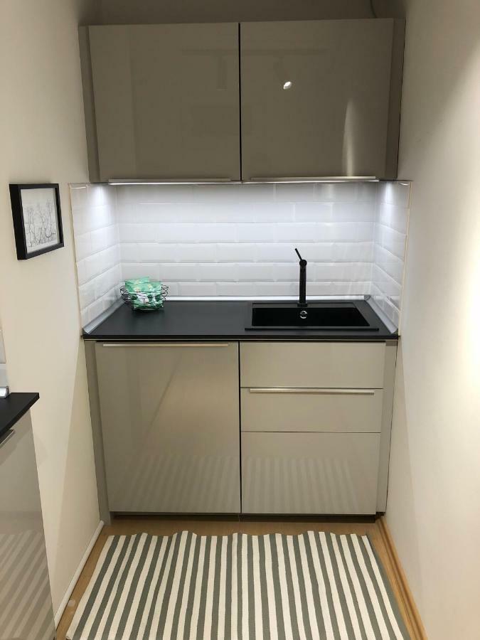 The Alster Waterfront Family Apartment Hamburg