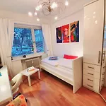 Schoenes Privatzimmer In Hamburg Winterhude