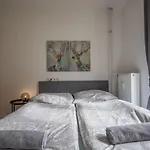 Stylish 2 Room Apartment +New Bathroom & Kitchen
