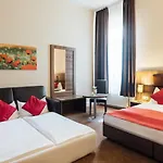 Hotel Koenigshof Hamburg