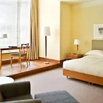 Conrad Hamburg