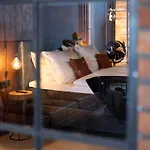 La Bodega - Designer Apartment An Der Alster