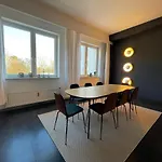 Truretreats Design Loft Fuer 8 Personen I Riesige Kueche I Echarger I 65Z Smarttv I 150Qm