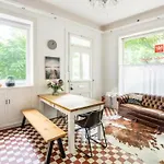 Grosszuegige Altbauwohnung In Bestlage