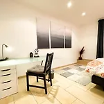 Stilvolle City-Flat Mit Privater Sauna Und Netflix