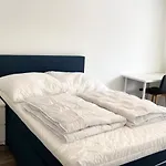 Zentrale Wohnung Mit 3 Schlafzimmer Fuer Bis Zu 9 Personen