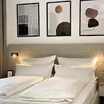 Arus Hotels