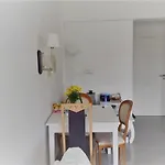 Mehrbett-Apartment 5 Citynah, Einfache Ausstattung