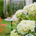 Apartments Les Jardins