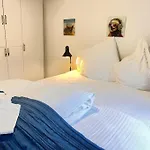 Gemuetliche, Grosse 6-Zkb,Eg-Wohnung Im Herzen Eimsbuettels-2Wc&2Duschen