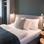 My Place Hotel
