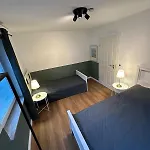 Grosses City Apartment Mit Terasse