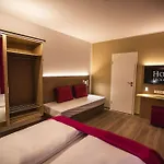 Hotel Luckys Inn Gmbh