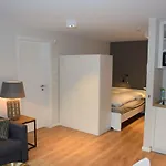 Sehr Schoene Kleine Wohnung Elbnaehe Mit Guten Parkmoeglichkeiten