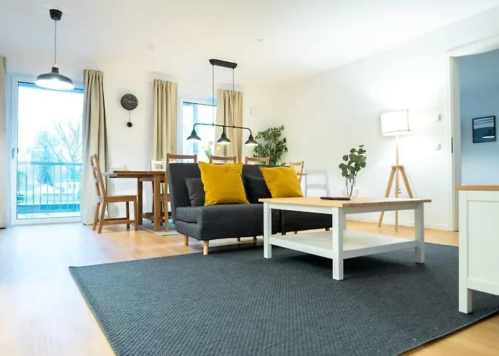 Four Bedroom In Urban Location