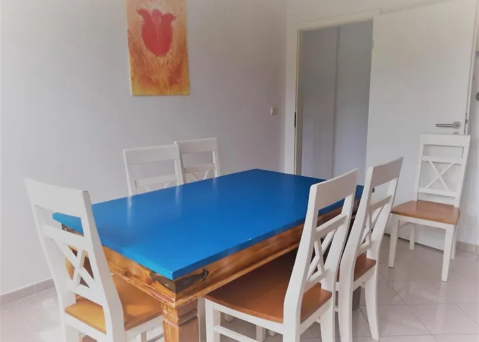 Mehrbett-Apartment 4 Citynah, Einfache Ausstattung
