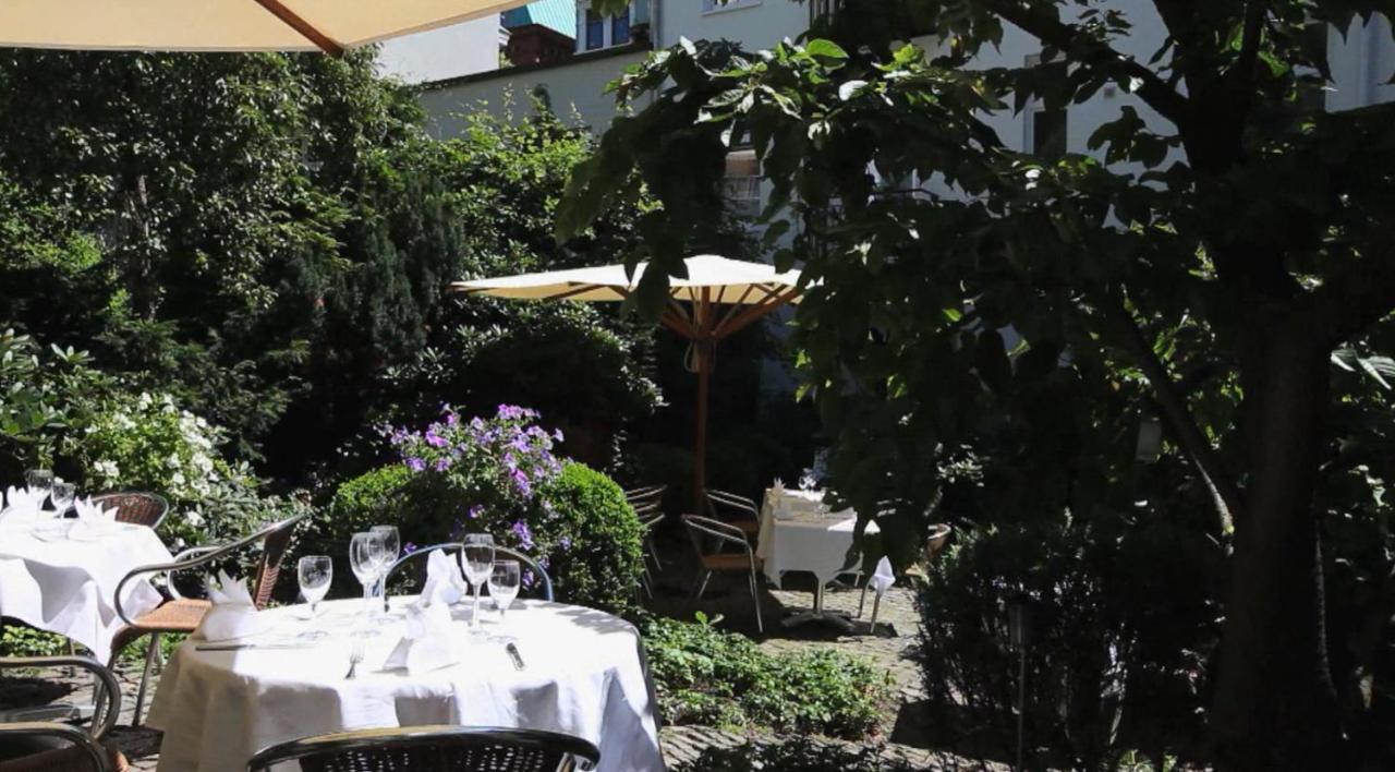 Aussen Alster 4*