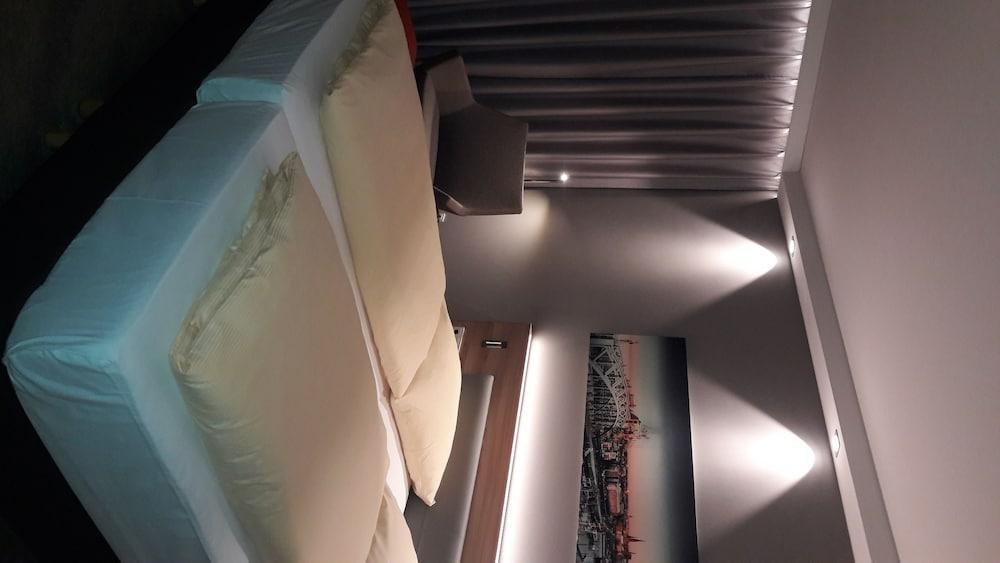 Panorama Hamburg-harburg Hotel 4*