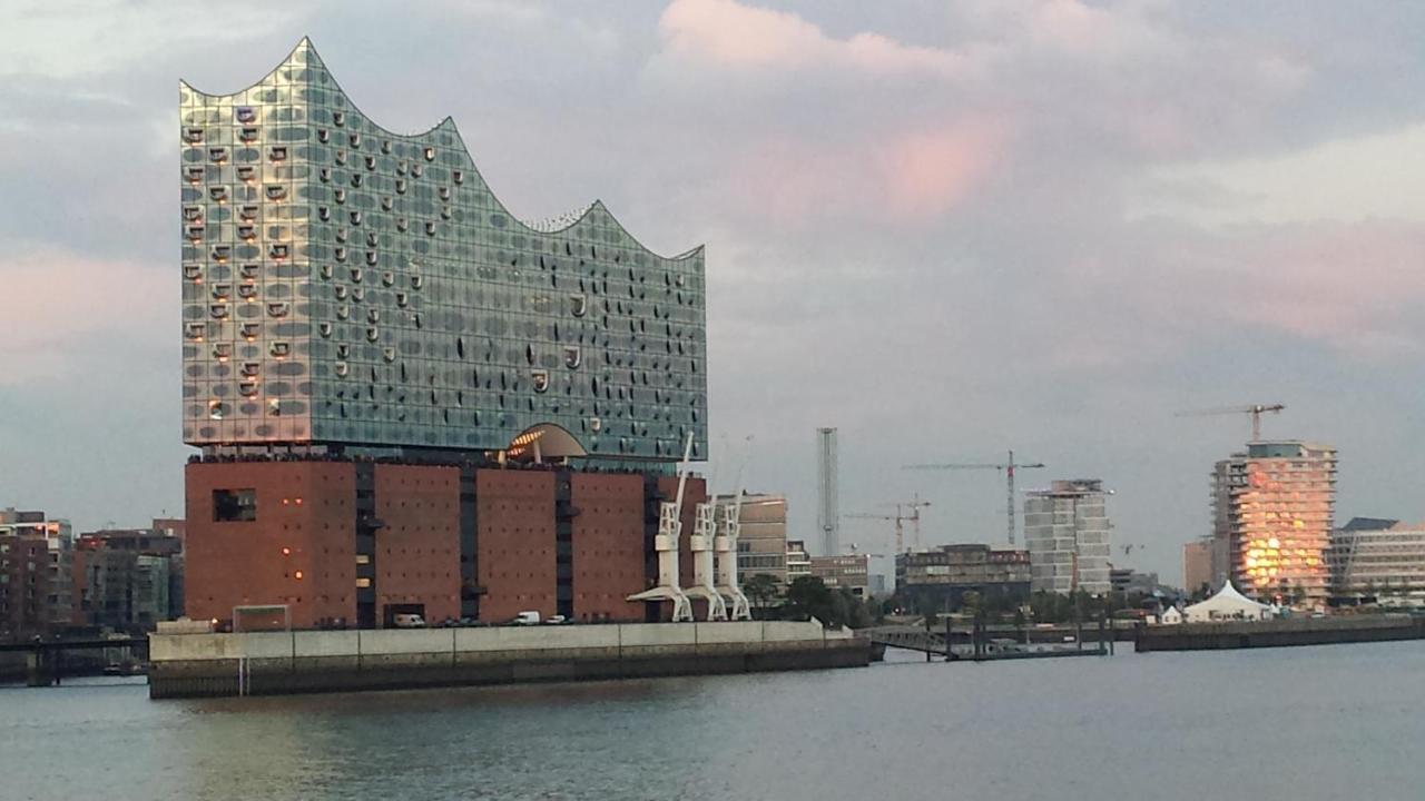 Hamburg-rahlstedt, Klein Aber Sehr Fein, Ils-nah Appartement *