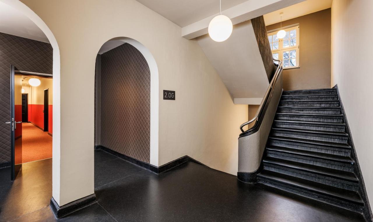 Apartment040